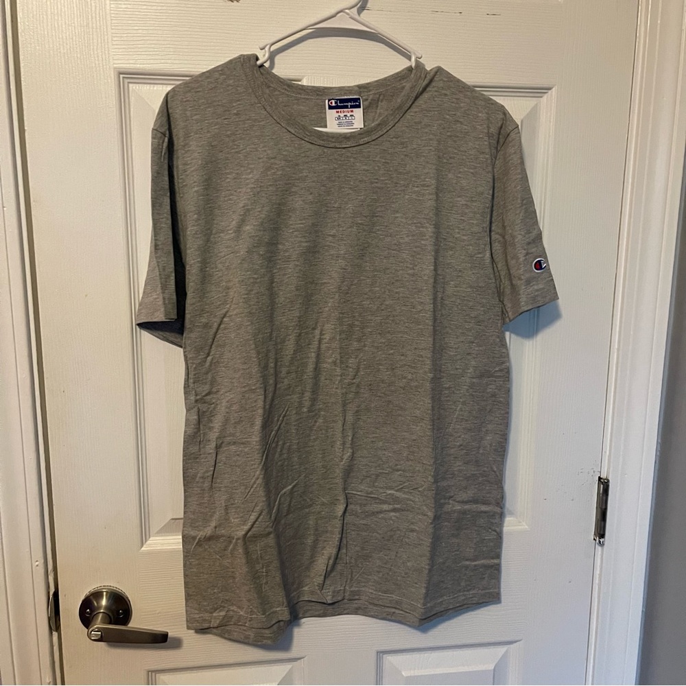 NWOT men’s size M Champion shirt